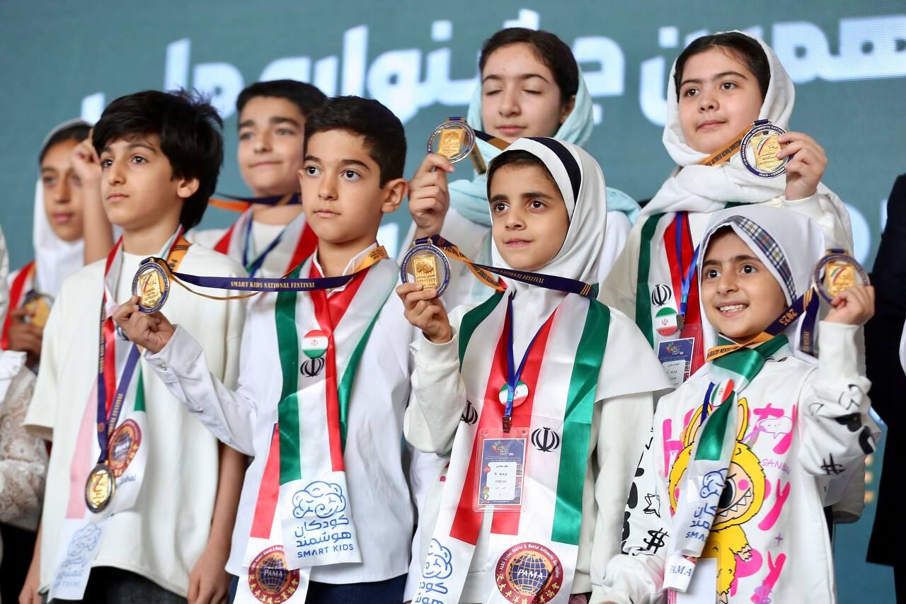 نابغههای کوچک ایران چرتکه انداختند