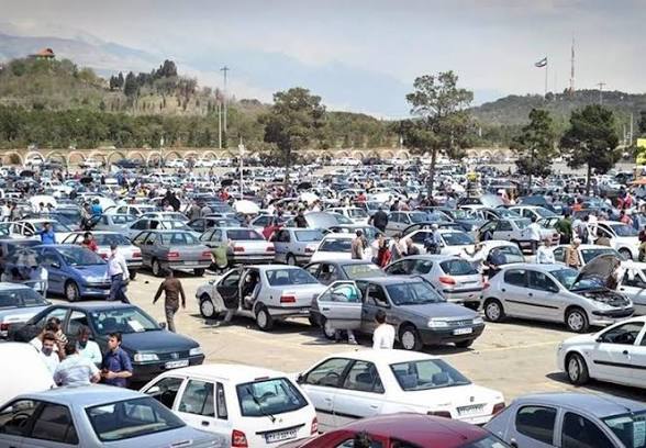 بازگشت آرامش به بازار خودرو؛ کاهش تب خرید و آغاز روند نزولی قیمتها
