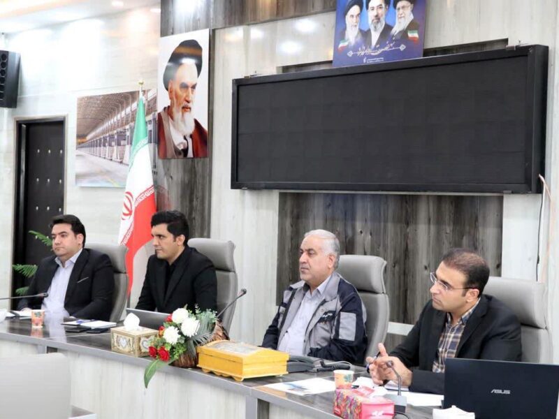 با حضور سرپرست شرکت آلومینای ایران؛ نشست های تخصصی بررسی چالش ها و گلوگاه های تولید با هدف ارتقاء بهرهوری و تحقق تولید پایدار برگزار شد – جمهور نیوز