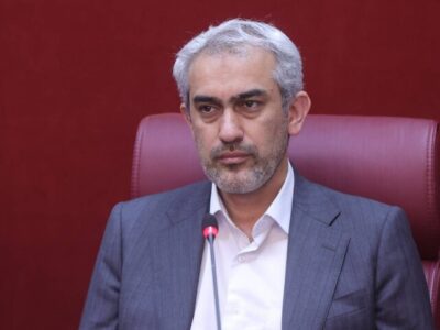 وزیر اقتصاد: با تمام ظرفیت برای سربلندی کشور تلاش می‌کنیم