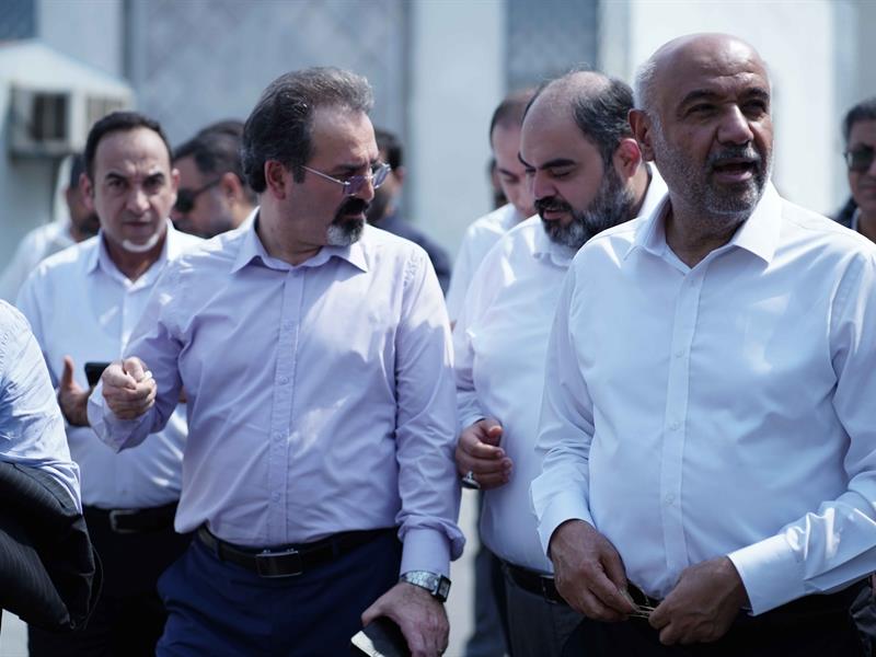 بازدید وزیر تعاون، کار و رفاه اجتماعی از بخشهای آسیبدیده از جنگ پتروشیمی جم – جمهور نیوز