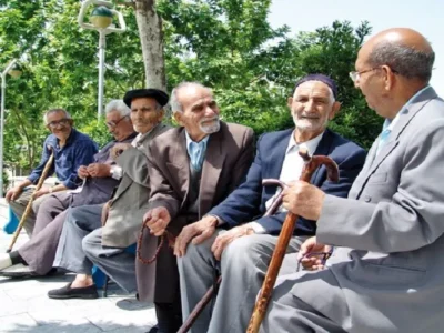 سهم سالمندی در ایران تا ۱۴۳۰ به ۳۰ درصد می‌رسد
