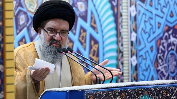 آیت الله خاتمی: ایران خار چشم و استخوان در گلوی آمریکا استز