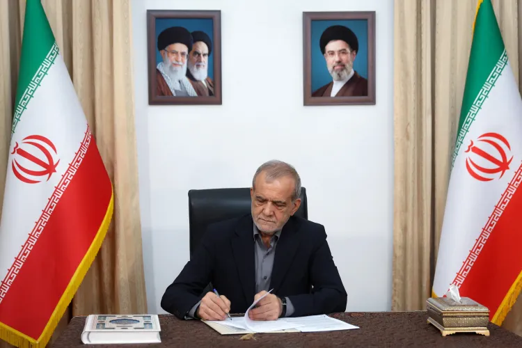 نماز تجلی پیوند عمیق انسان با خدا و از جلوههای روشن بندگی و عبودیت الهی است