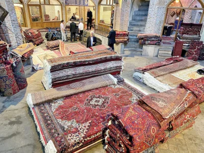 ثبات نرخ ارز و ساماندهی بازار مواد اولیه، شرط بازگشت رونق به بازار فرش است