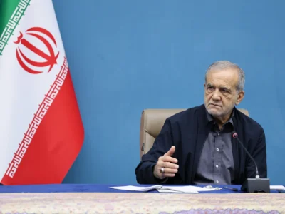 عبور از مشکلات اقتصادی نیازمند همراهی و نقش‌آفرینی کارآفرینان است