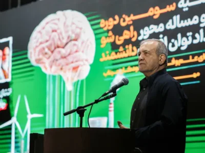 جوانان نخبه با تقویت علم و دانش برای موفقیت ایران نقش‌آفرینی کنند
